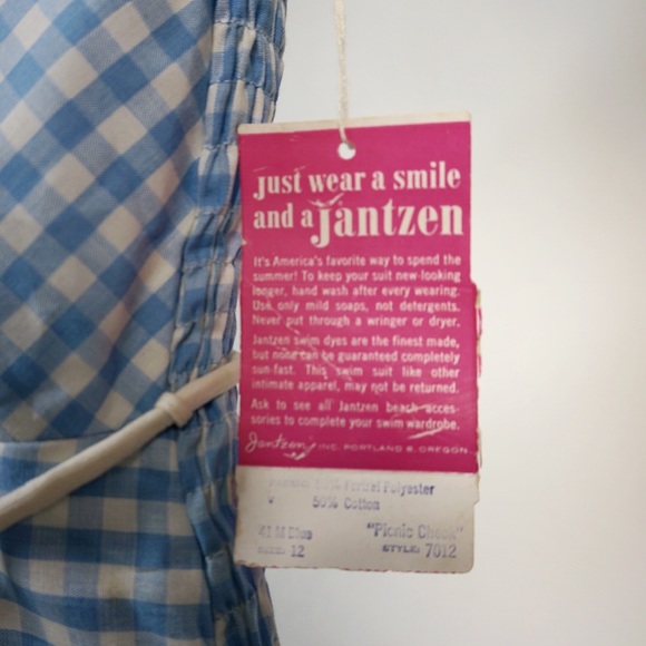 Vintage swimsuit - Picture 4 of 7